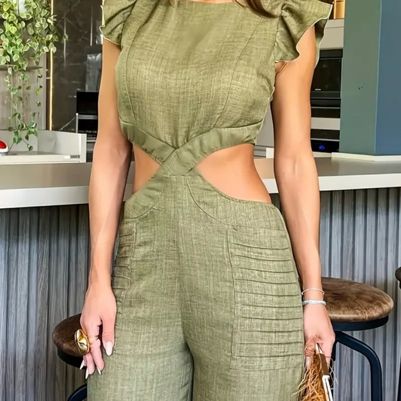 NEW WOMEN’S CUT OUT JUMPSUIT GREEN - Picture 5 of 5